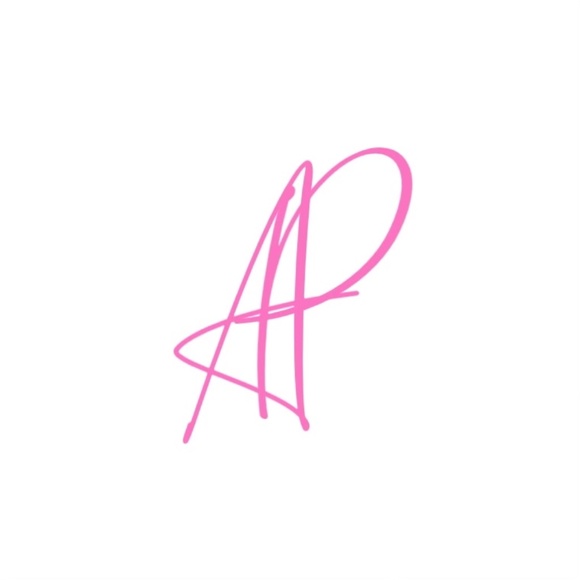 Meet your Posher, Ataliah - Picture 1 of 1